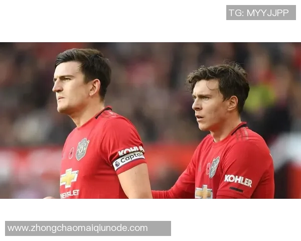 曼联恢复训练双红会首发缺席替补球员积极参与备战