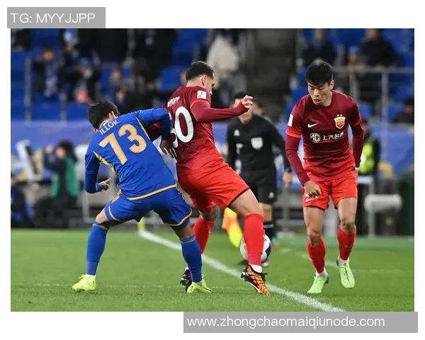 柏杨因红牌停赛将缺席明年亚冠精英附加赛引发关注 柏杨因红牌停赛将缺席明年亚冠精英附加赛引发关注