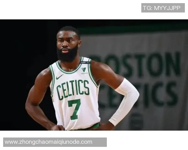 杰伦布朗谈凯尔特人大学理念努力提升球员篮球认知与赛场智慧 杰伦布朗谈凯尔特人大学理念努力提升球员篮球认知与赛场智慧